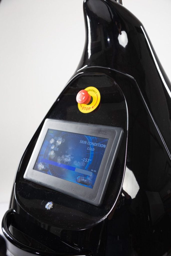 Touchscreen dell'Iceberg 50L con pulsante di emergenza
